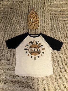 Women Vintage Pittsburgh Pirates Raglan Tee & Ball Cap
